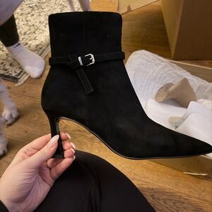 Elegant Black Ankle Boots